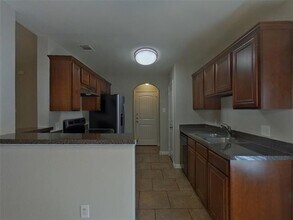 12216 Hunters Crossing Ln in Burleson, TX - Building Photo - Building Photo