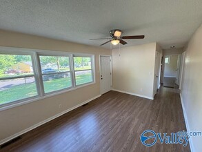 3610 Oleander Rd SW in Huntsville, AL - Building Photo - Building Photo