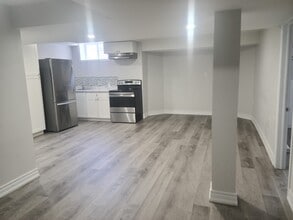 41 Wilsongary Cir in Ajax, ON - Building Photo - Building Photo