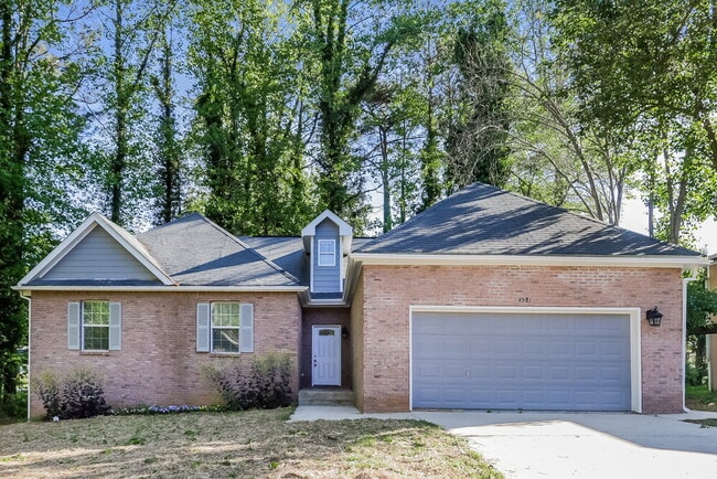 property at 4581 Doral Dr SW