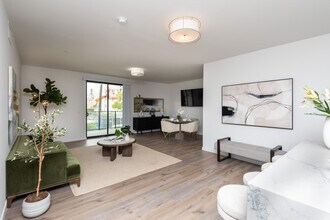 The Greenly in Los Angeles, CA - Building Photo - Building Photo