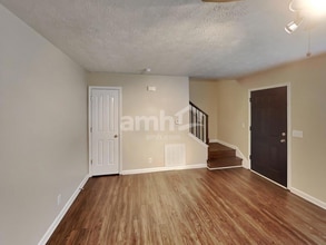 7827 Rainey Dr in Nashville, TN - Building Photo - Building Photo
