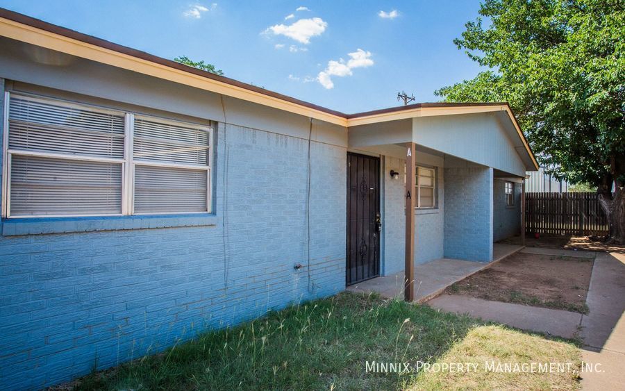 4648 52nd St in Lubbock, TX - Building Photo