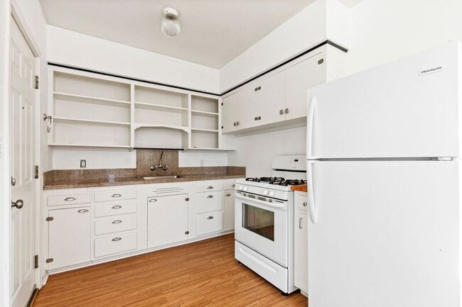 931 NE Alberta St in Portland, OR - Building Photo - Building Photo