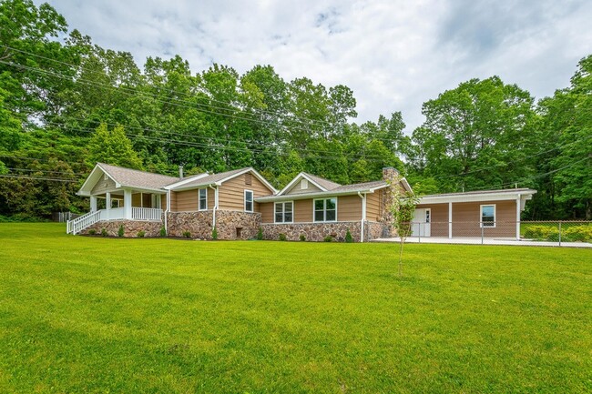 property at 2134 Morris Hill Rd