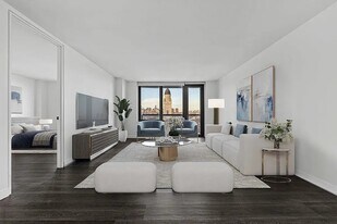 250 E Houston St, Unit 7LL in New York, NY - Building Photo