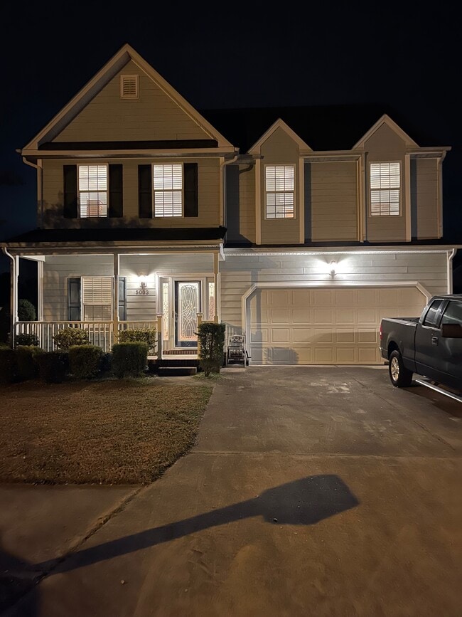 5003 Middlecoff Ln in Suffolk, VA - Foto de edificio - Building Photo