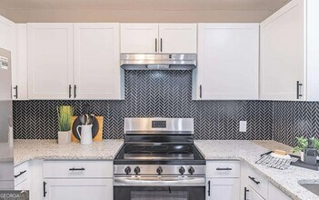 1523 Delia Dr in Decatur, GA - Building Photo - Building Photo