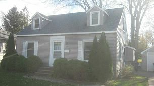 property at 1413 32nd St NE