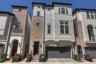 2711 Arabelle Grove in Houston, TX - Building Photo
