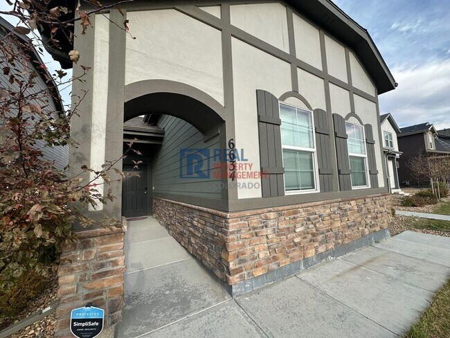 property at 6634 N Cathay St