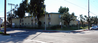 7424 Radford Ave Apartments