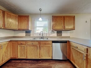 7 Flamingo Ct in Amelia, OH - Building Photo - Building Photo