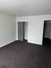 2900 W Highland Blvd in Milwaukee, WI - Building Photo - Building Photo