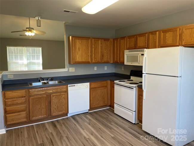 6421 Sunman Rd in Charlotte, NC - Building Photo - Building Photo