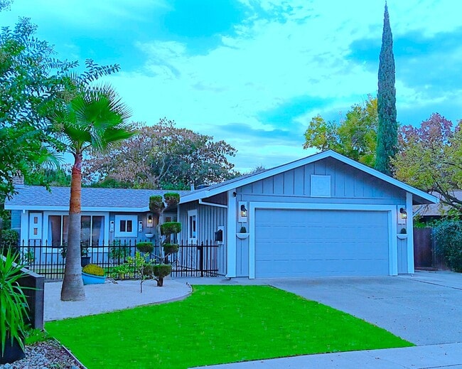 property at 154 Baxter Ave