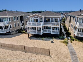 239 Beach Front in Manasquan, NJ - Building Photo - Building Photo