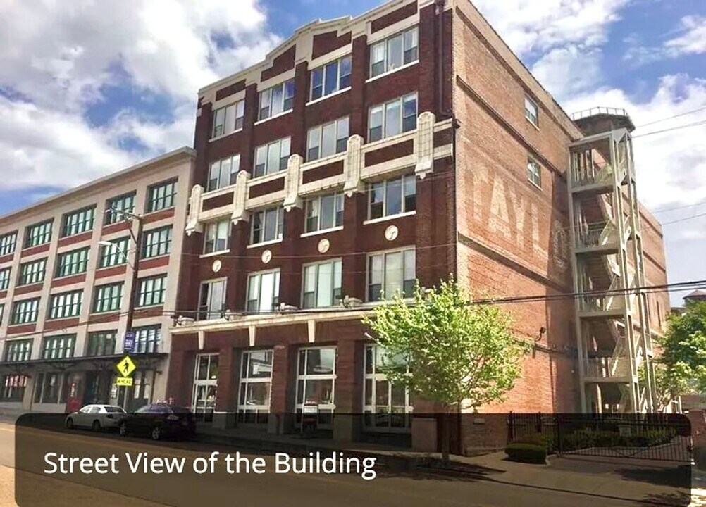 420 S Front St in Memphis, TN - Building Photo