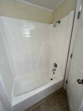 2421 Madison St, Unit 18 in Clarksville, TN - Building Photo - Building Photo