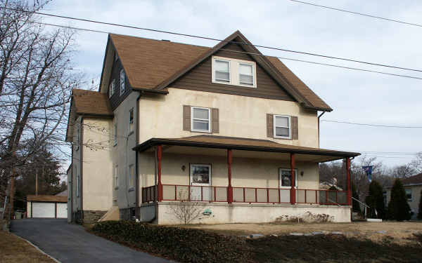 513 Tome St in Ridley Park, PA - Foto de edificio