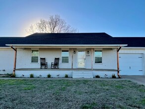 16391 CR 498 in Lindale, TX - Building Photo - Building Photo