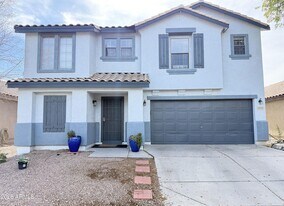 3033 E Santa Rosa Dr in Gilbert, AZ - Building Photo