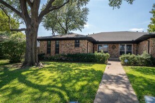 6140 Rincon Way in Dallas, TX - Building Photo