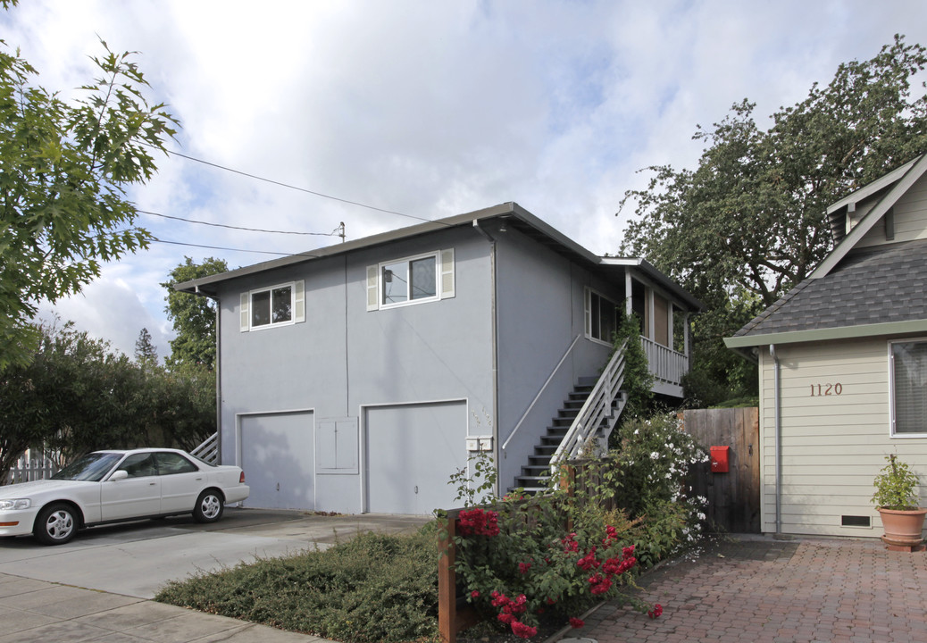 1122-1124 St. Francis St in Redwood City, CA - Building Photo