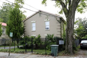 78-80 Drake St in Charleston, SC - Foto de edificio - Building Photo