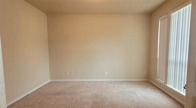 1220 Cloverhill Ln in Desoto, TX - Building Photo - Building Photo