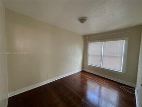 510 Plymouth Rd in West Palm Beach, FL - Building Photo - Building Photo