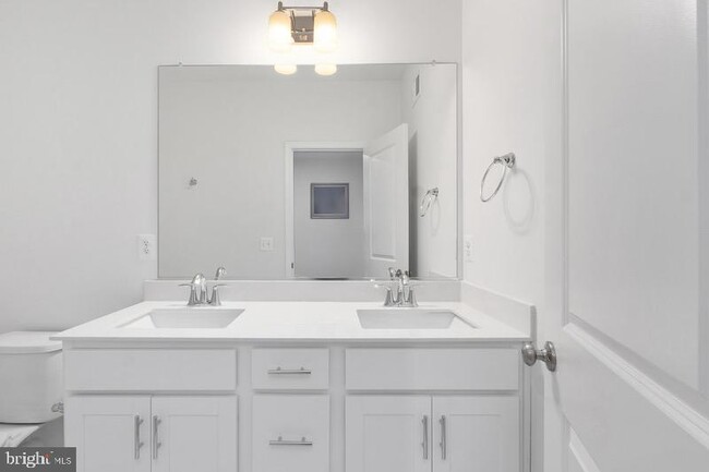 property at 2534 Neabsco Common Pl