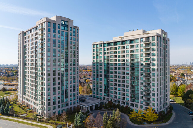 88 Promenade Circle in Vaughan, ON - Building Photo - Building Photo