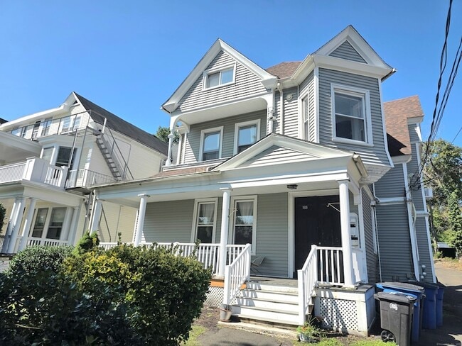 388 Whitney Ave in New Haven, CT - Building Photo - Building Photo