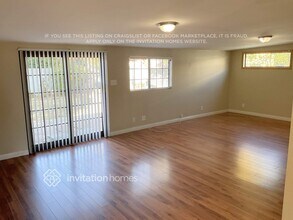 19145 Kittridge St in Los Angeles, CA - Building Photo - Building Photo