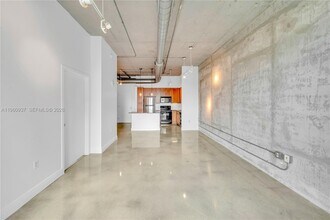 2001 S Biscayne Blvd in Miami, FL - Building Photo - Building Photo