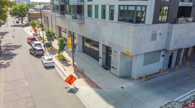 The Laurel in Denver, CO - Foto de edificio - Building Photo