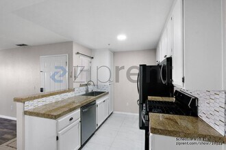8020 Walerga Rd in Antelope, CA - Building Photo - Building Photo