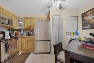 800 Independence Dr in Homestead, FL - Building Photo - Building Photo