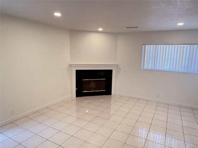 3922 Ash St in Irvine, CA - Building Photo - Building Photo
