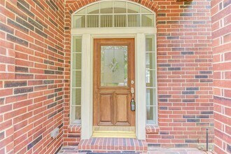 2338 Plantation Bend Dr in Sugar Land, TX - Building Photo - Building Photo