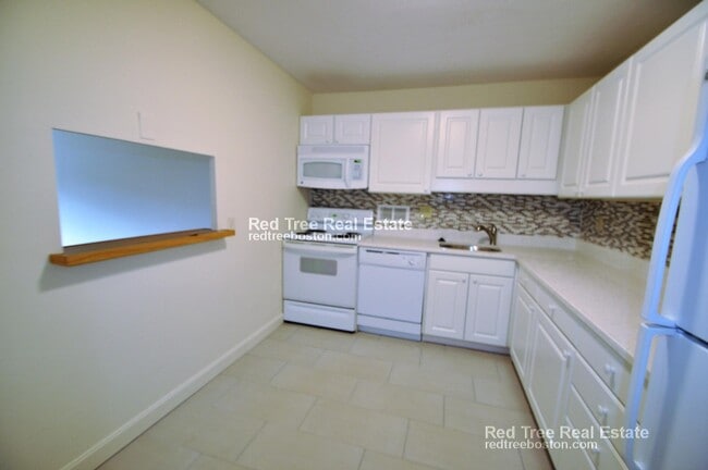 property at 101 Monmouth St
