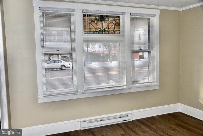 property at 137 E Penn Ave