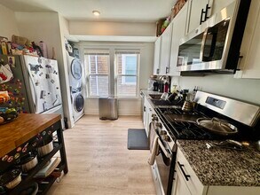 127 Eliot St in Brookline, MA - Building Photo - Building Photo