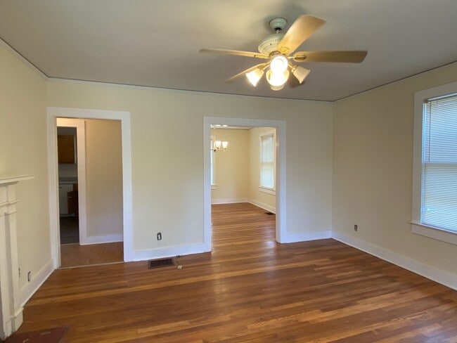 5 W Marion Rd in Greenville, SC - Building Photo - Building Photo
