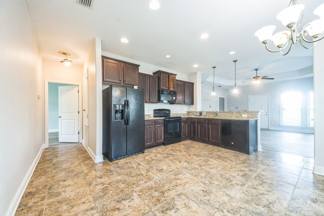 14137 Waterford Cove in Gulfport, MS - Building Photo - Building Photo