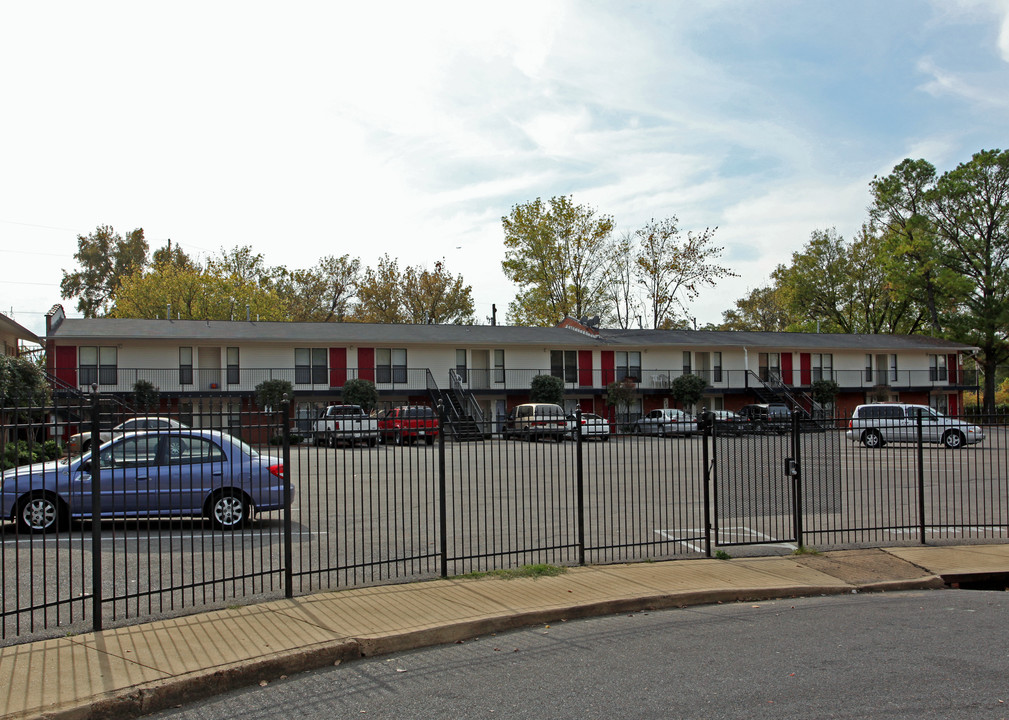 Maureen Manor Apartments in Memphis, TN - Building Photo