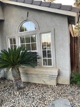 3025 Starside Dr in Bakersfield, CA - Building Photo - Building Photo