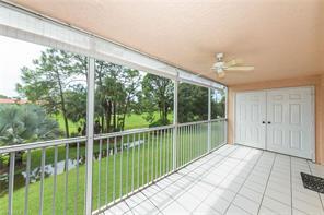 481 Quail Forest Blvd-Unit -B200 in Naples, FL - Building Photo - Building Photo
