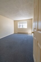 234 Low St in Newburyport, MA - Building Photo - Building Photo